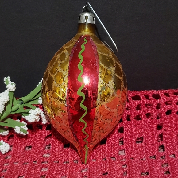 Vintage Mercury Glass Indent Christmas Ornament Red - Picture 4 of 8